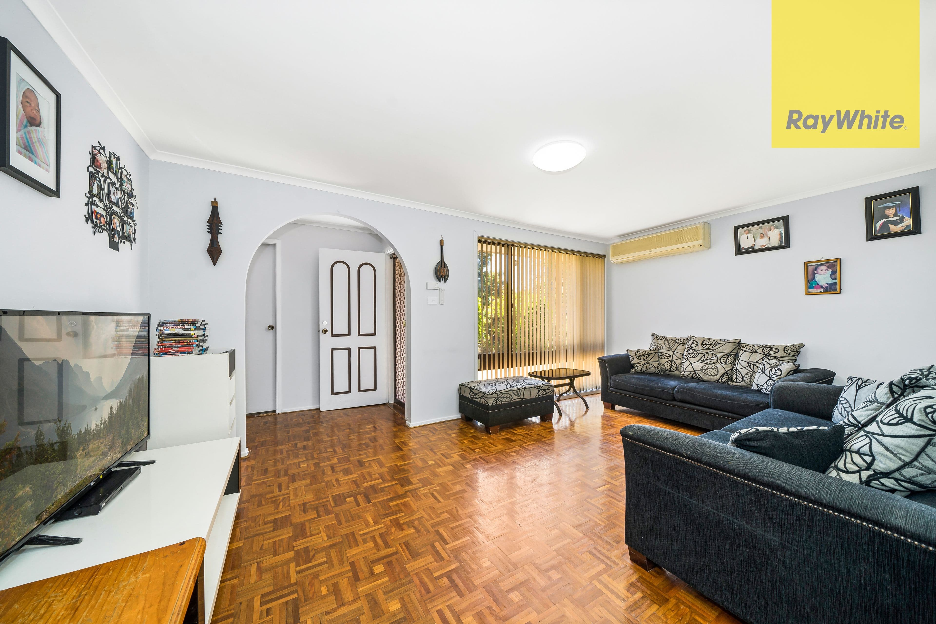 60 Napier Avenue, Lurnea - Thumbnail 2