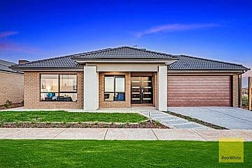 3 Rosette Crescent, Rockbank VIC 3335, Rockbank - Image 1