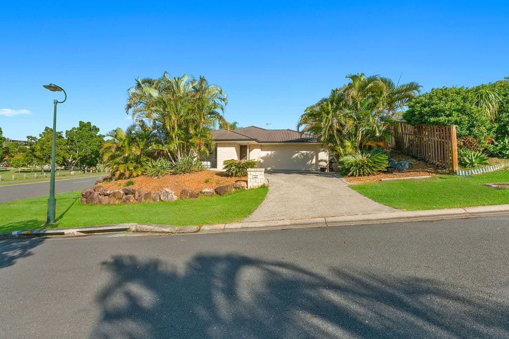 2 Tawanga Close, Pacific Pines QLD 4211, Pacific Pines - Image 1