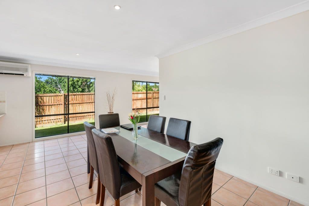 2 Tawanga Close, Pacific Pines QLD 4211, Pacific Pines - Thumbnail 4