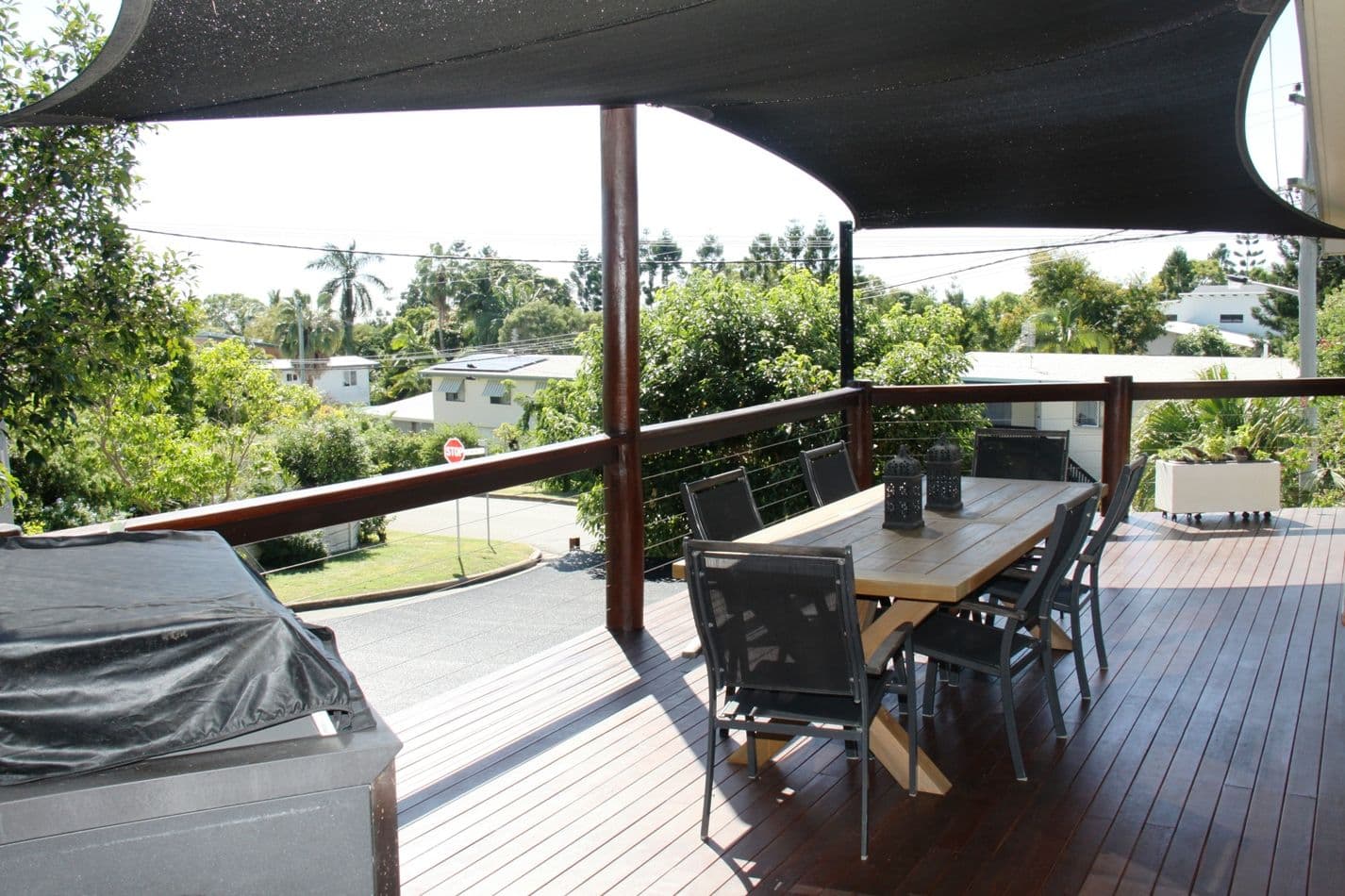 10 Alfred Street, Tannum Sands QLD 4680, Tannum Sands - Thumbnail 2