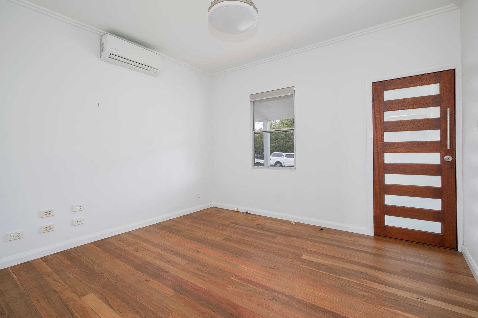 53 Robert Street, Wickham NSW 2293, Wickham - Thumbnail 3