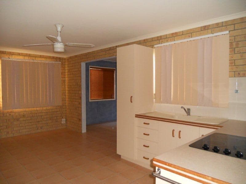 22 Cassia Street, BEACONSFIELD QLD 4740, Beaconsfield - Thumbnail 6