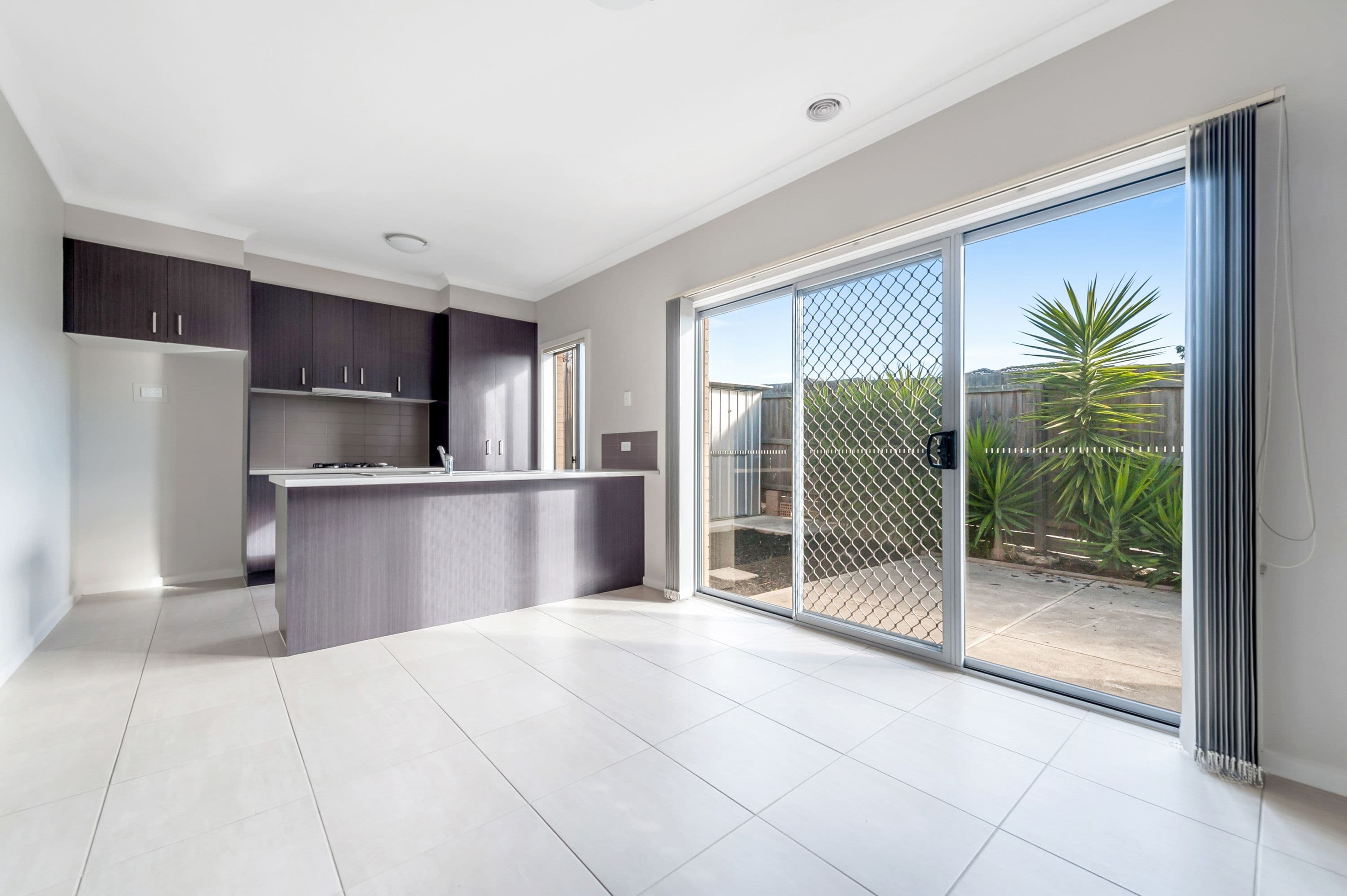 9 Leveque Loop, Craigieburn VIC 3064, Craigieburn - Thumbnail 4
