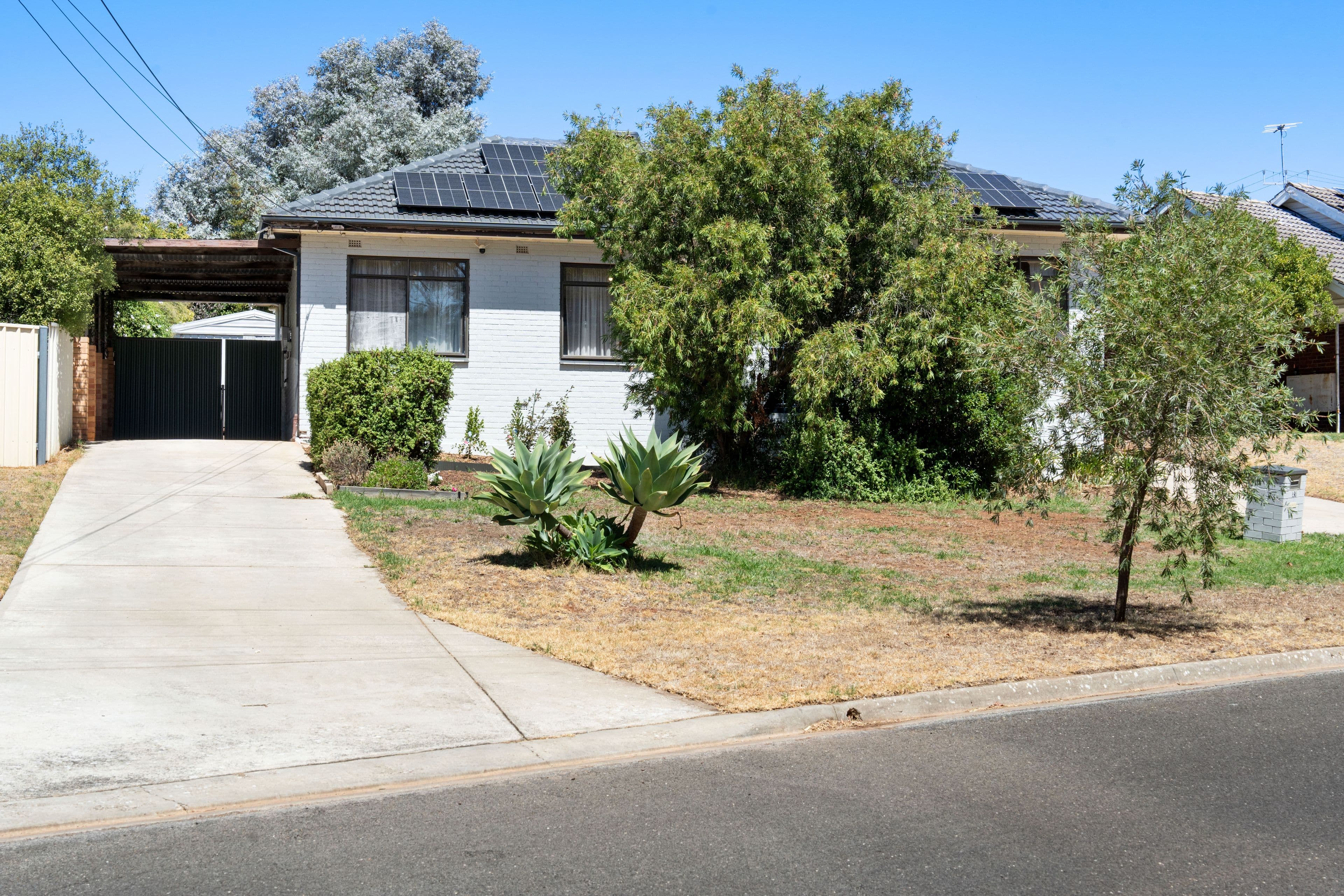21 Stevens Drive, Ridgehaven SA 5097, Ridgehaven - Thumbnail 2