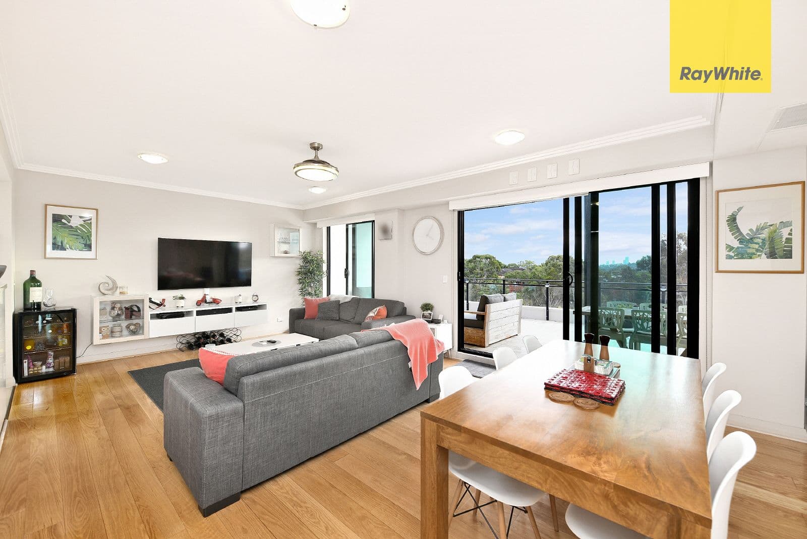 9 Bay Dr., Meadowbank NSW 2114, Meadowbank - Thumbnail 2