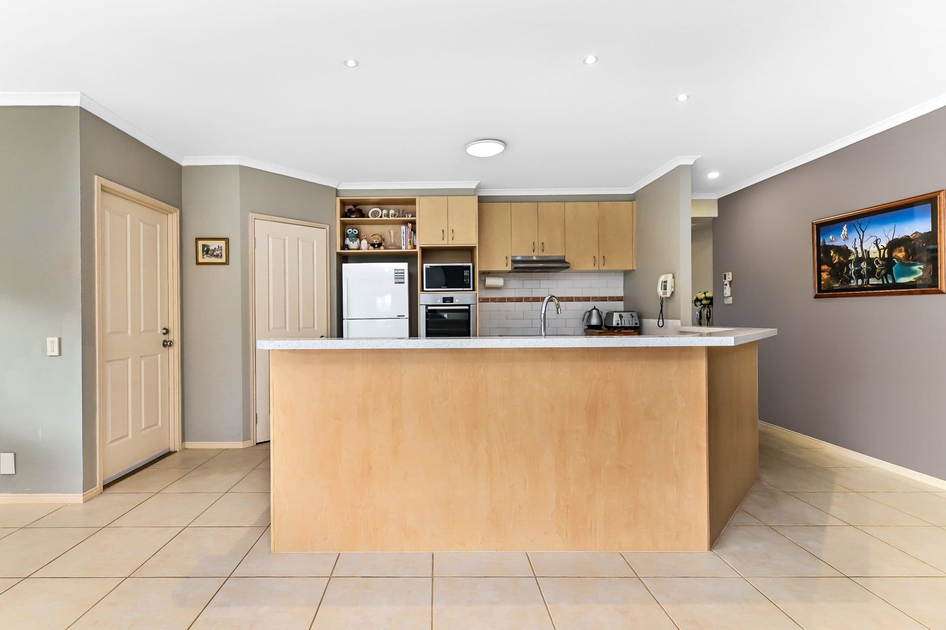 5 Aitken Court, Berwick VIC 3806, Berwick - Thumbnail 4