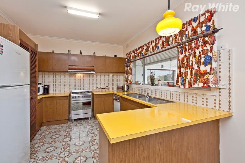 14 Currajong Street, Thomastown VIC 3074, Thomastown - Thumbnail 3