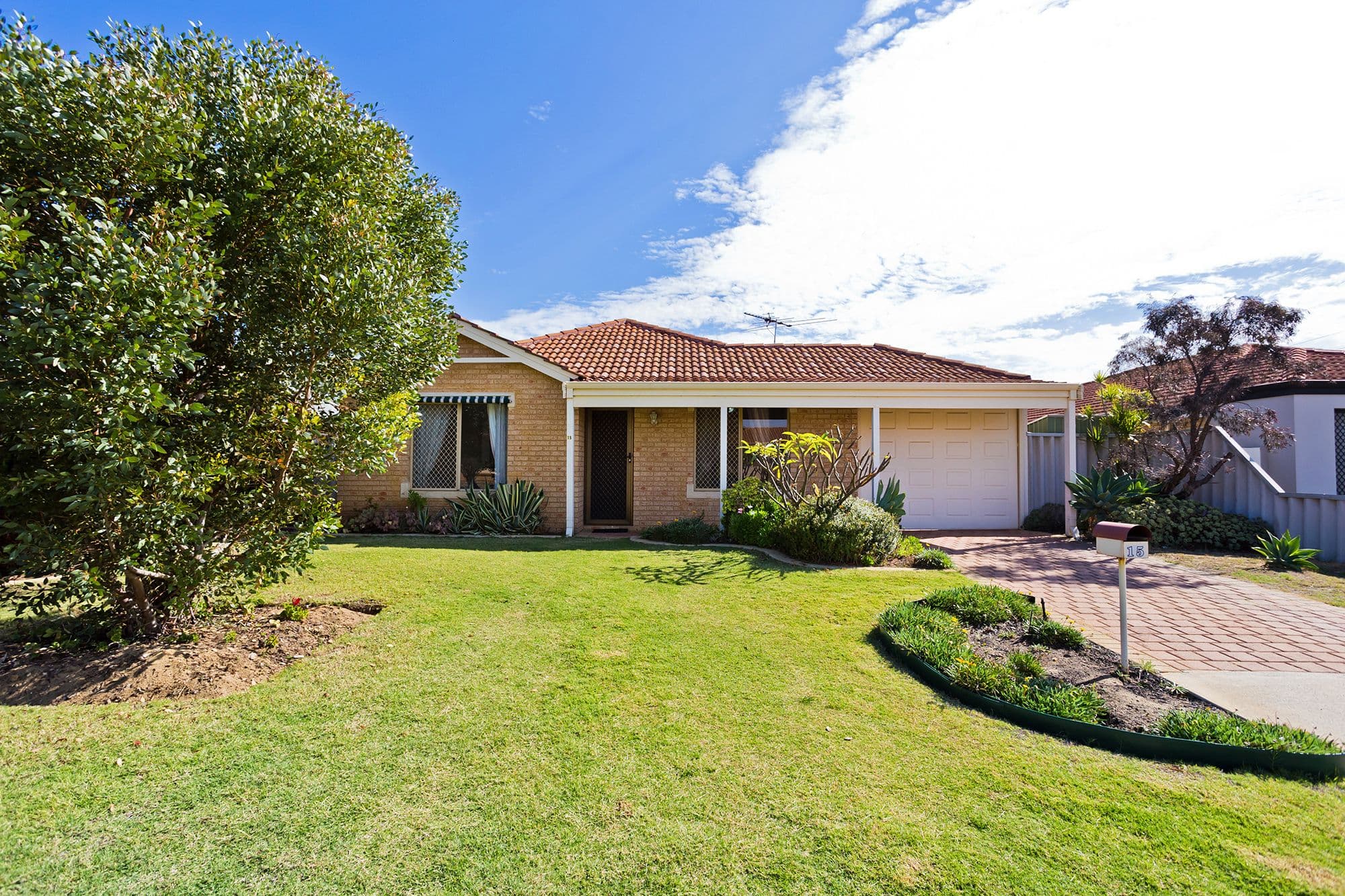 15 Peran Street, Bennett Springs WA 6063, Bennett Springs - Thumbnail 2