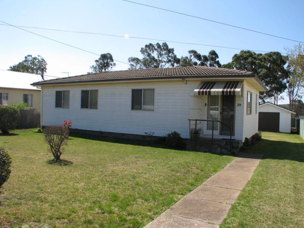 29 Mann Street, ARMIDALE NSW 2350, Armidale - Image 1