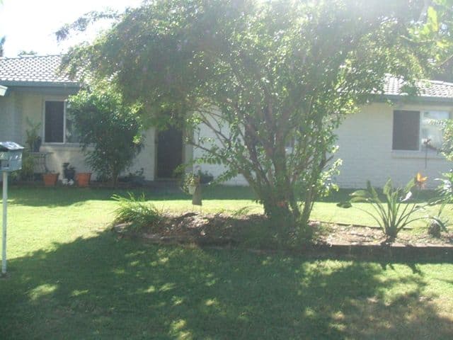 24 Nott Street, EAST MACKAY QLD 4740, East Mackay - Thumbnail 2