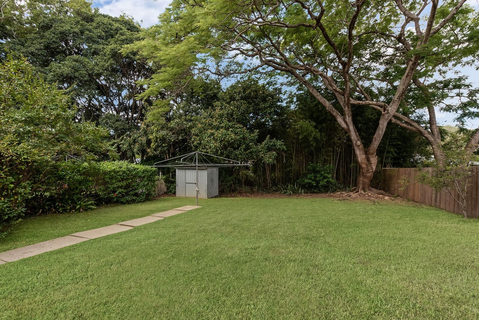 26 Tarbet Street, Kenmore QLD 4069, Kenmore - Thumbnail 3
