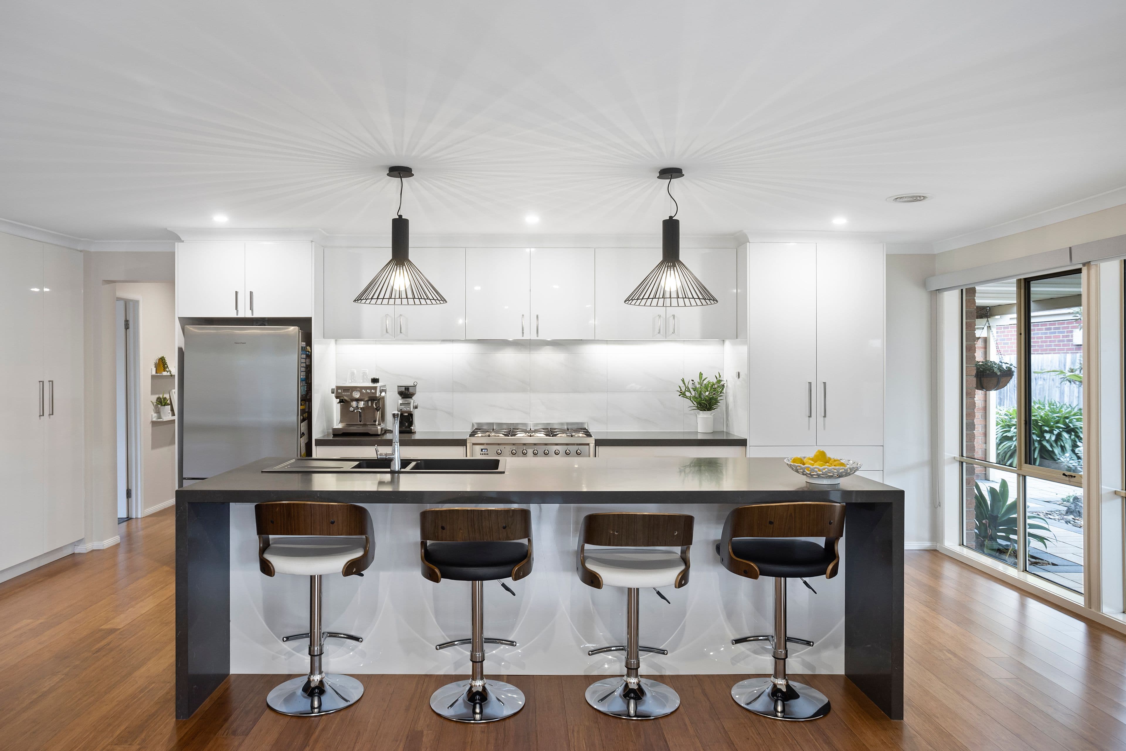 2 Trumper Crescent, Sunbury VIC 3429, Sunbury - Thumbnail 2