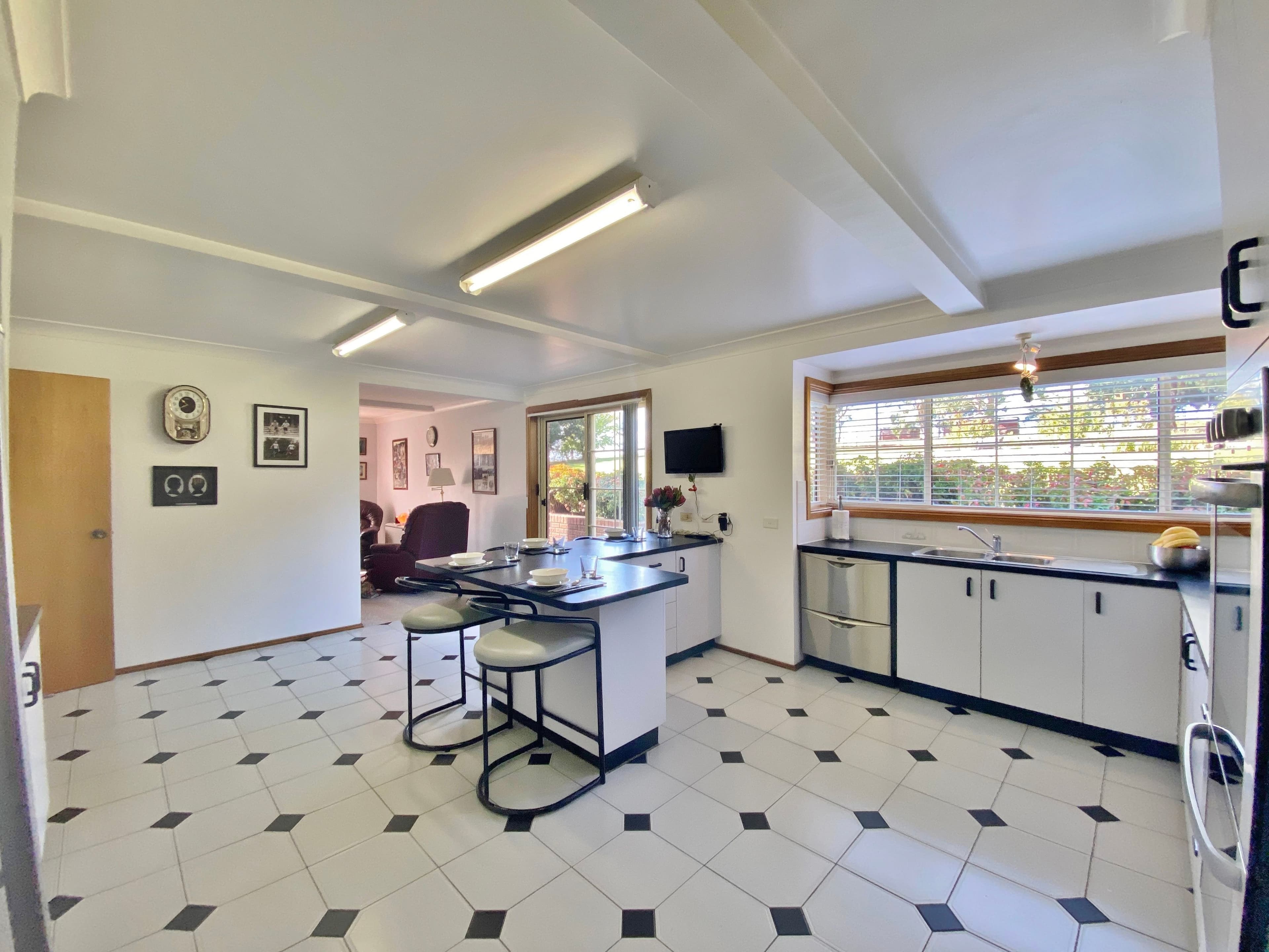 375 Back Creek Road, Young NSW 2594, Young - Thumbnail 6