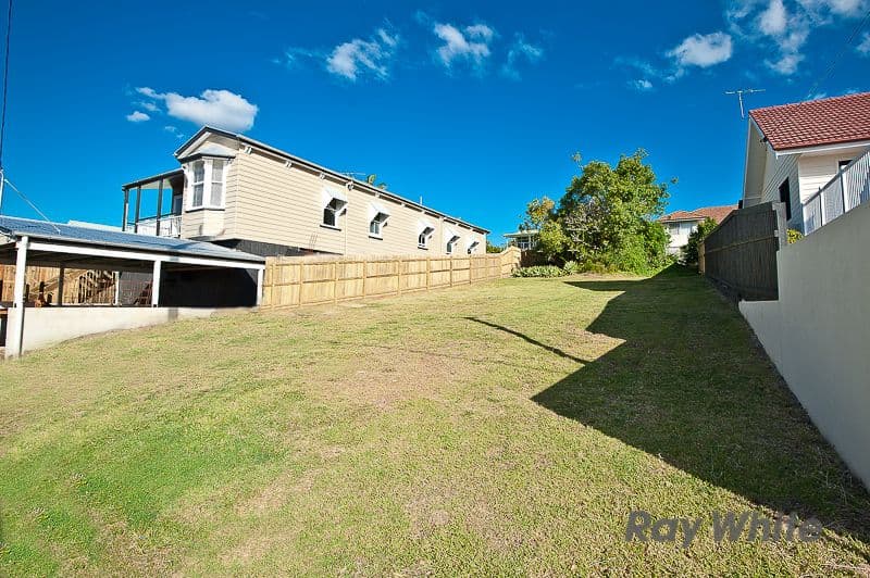 15 Gurley Street, WAVELL HEIGHTS QLD 4012, Wavell Heights - Thumbnail 3
