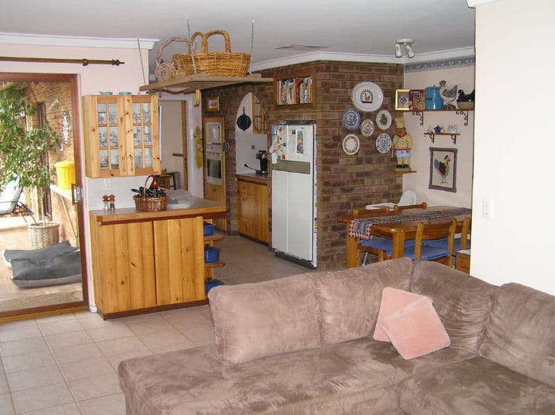 65 Chislehurst Road, LESMURDIE WA 6076, Lesmurdie - Thumbnail 5