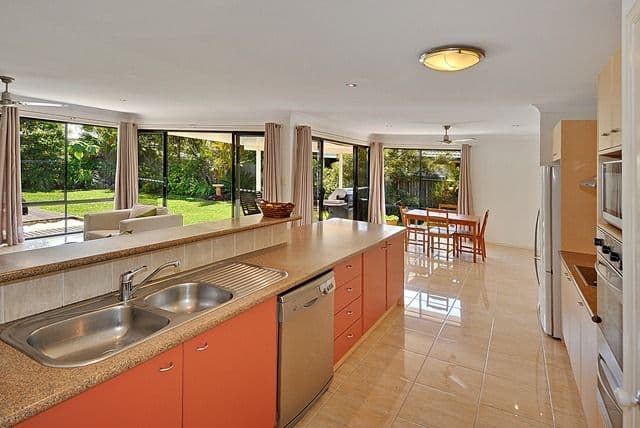 11 Scartree Street, PELICAN WATERS QLD 4551, Pelican Waters - Thumbnail 3