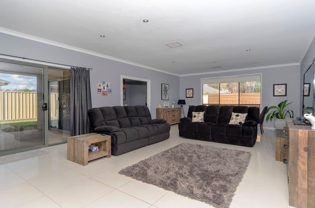 28 Sand Street, Seaford Meadows SA 5169, Seaford Meadows - Thumbnail 6