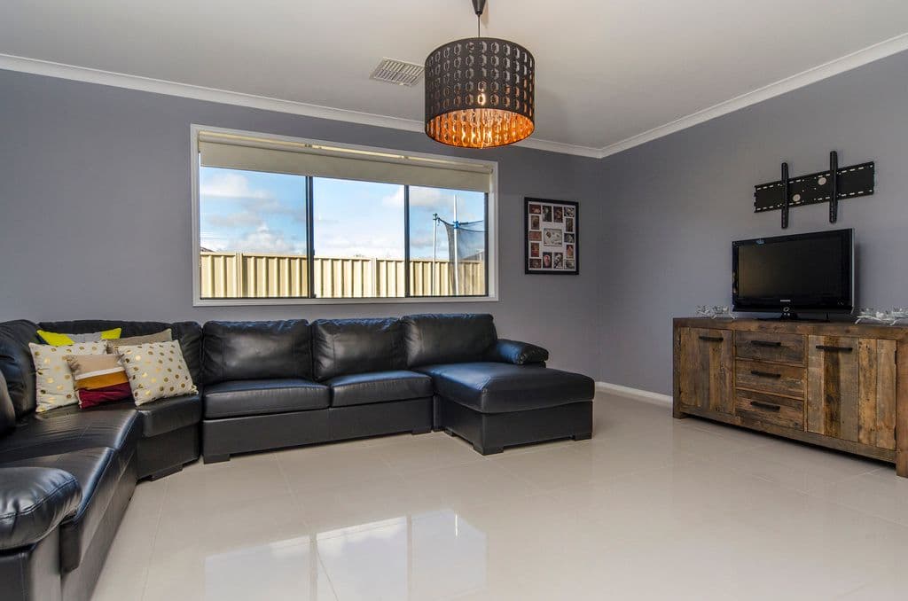 28 Sand Street, Seaford Meadows SA 5169, Seaford Meadows - Thumbnail 7