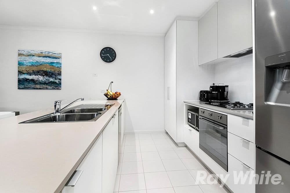 5 Newcastle Drive, Mulgrave VIC 3170, Mulgrave - Thumbnail 5
