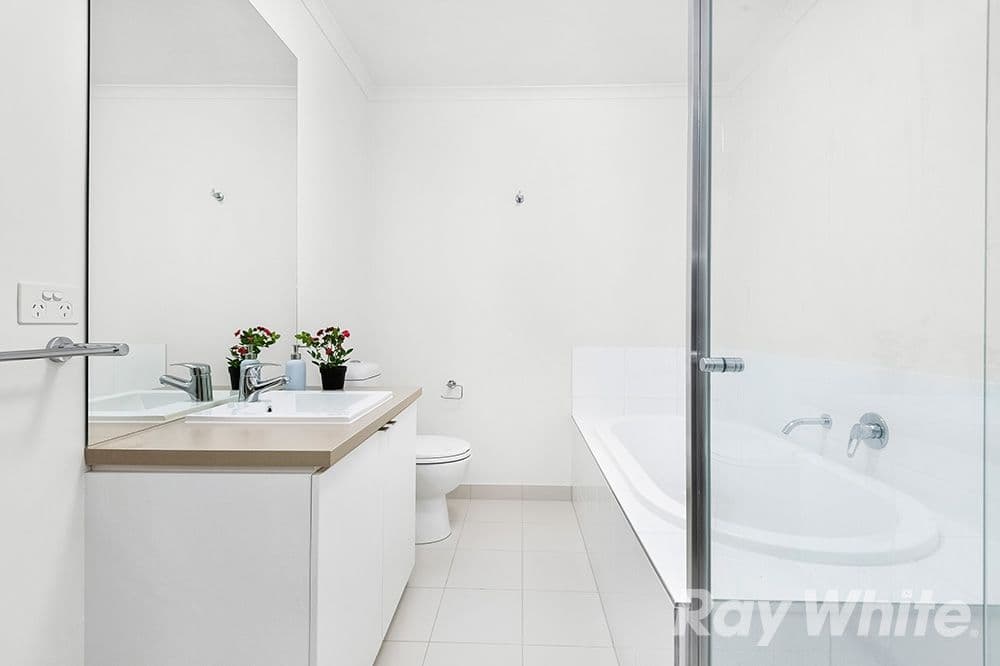 5 Newcastle Drive, Mulgrave VIC 3170, Mulgrave - Thumbnail 8