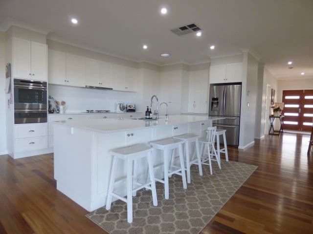 30 beetson Drive, Roma QLD 4455, Roma - Thumbnail 3