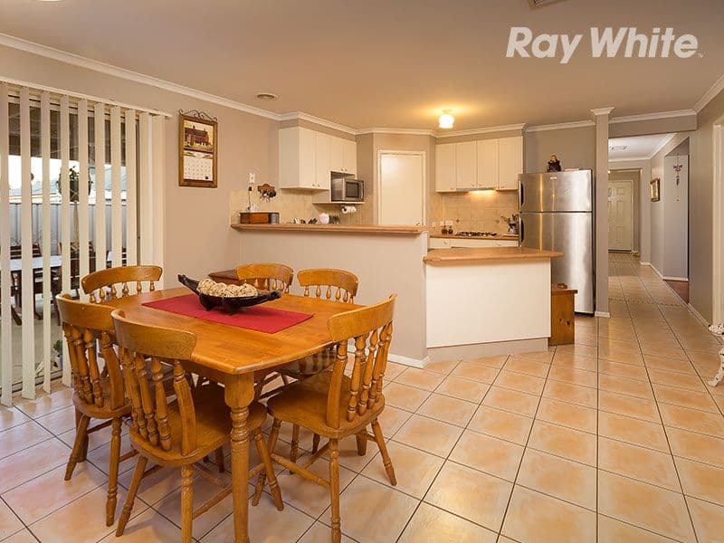 17 Ambrose Crescent, WODONGA VIC 3690, West Wodonga - Thumbnail 2