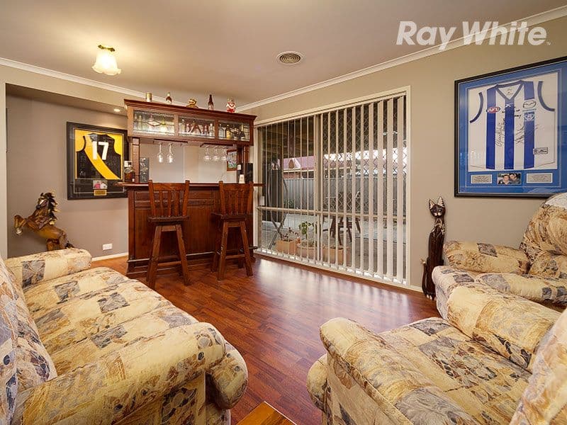 17 Ambrose Crescent, WODONGA VIC 3690, West Wodonga - Thumbnail 3