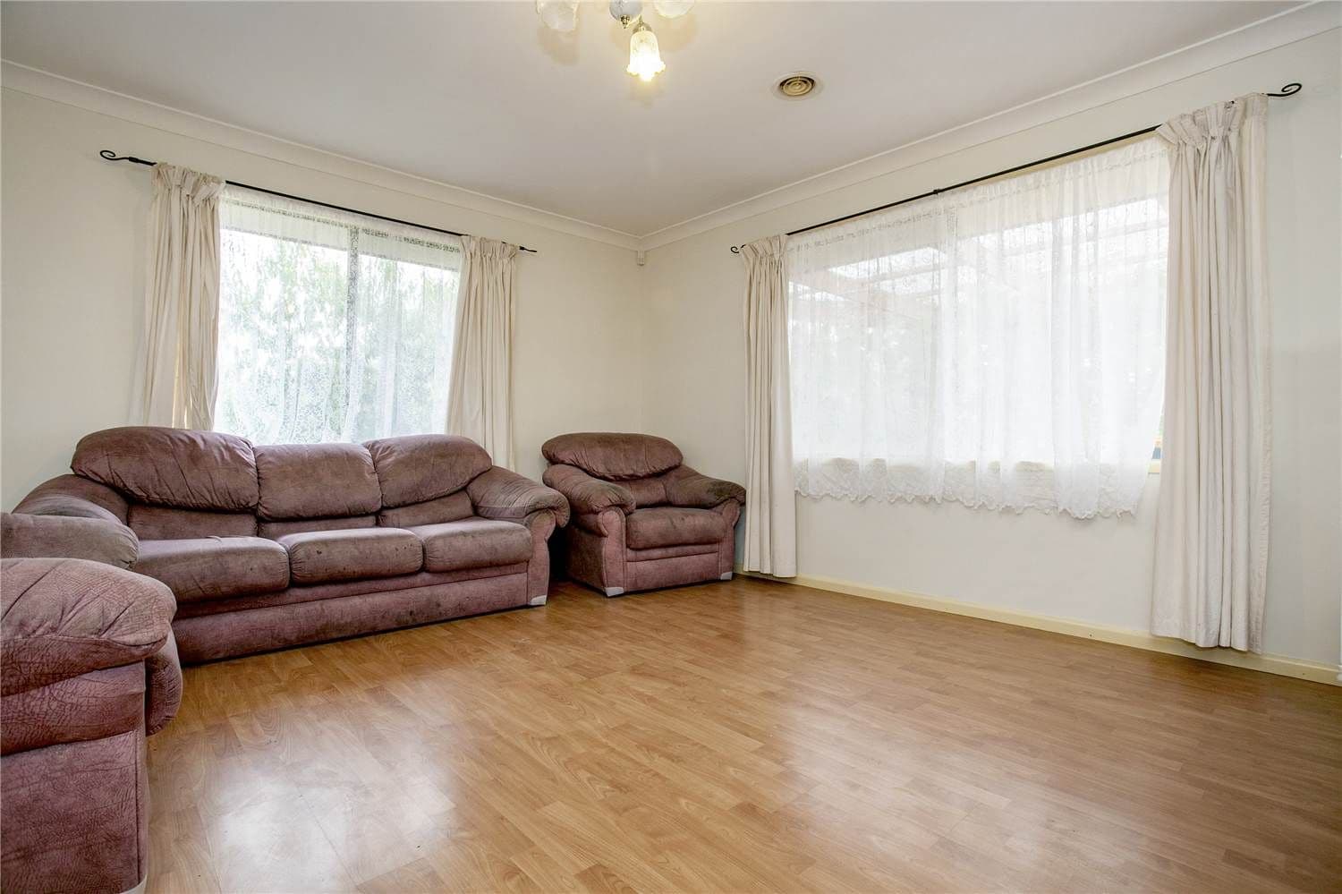 2 Enfield Close, CORIO VIC 3214, Corio - Thumbnail 3