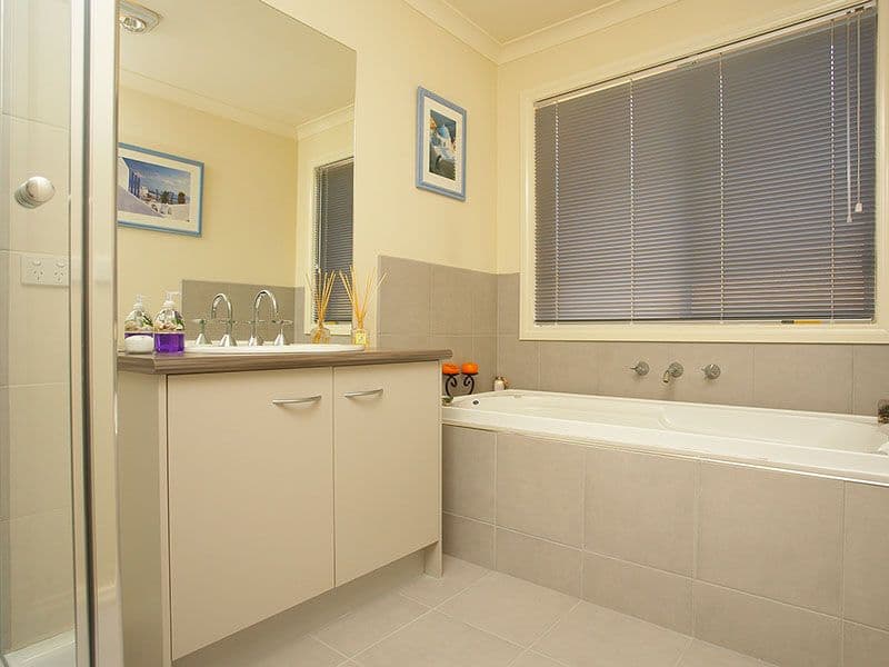 50  Corella Drive, WHITTLESEA VIC 3757, Whittlesea - Thumbnail 4