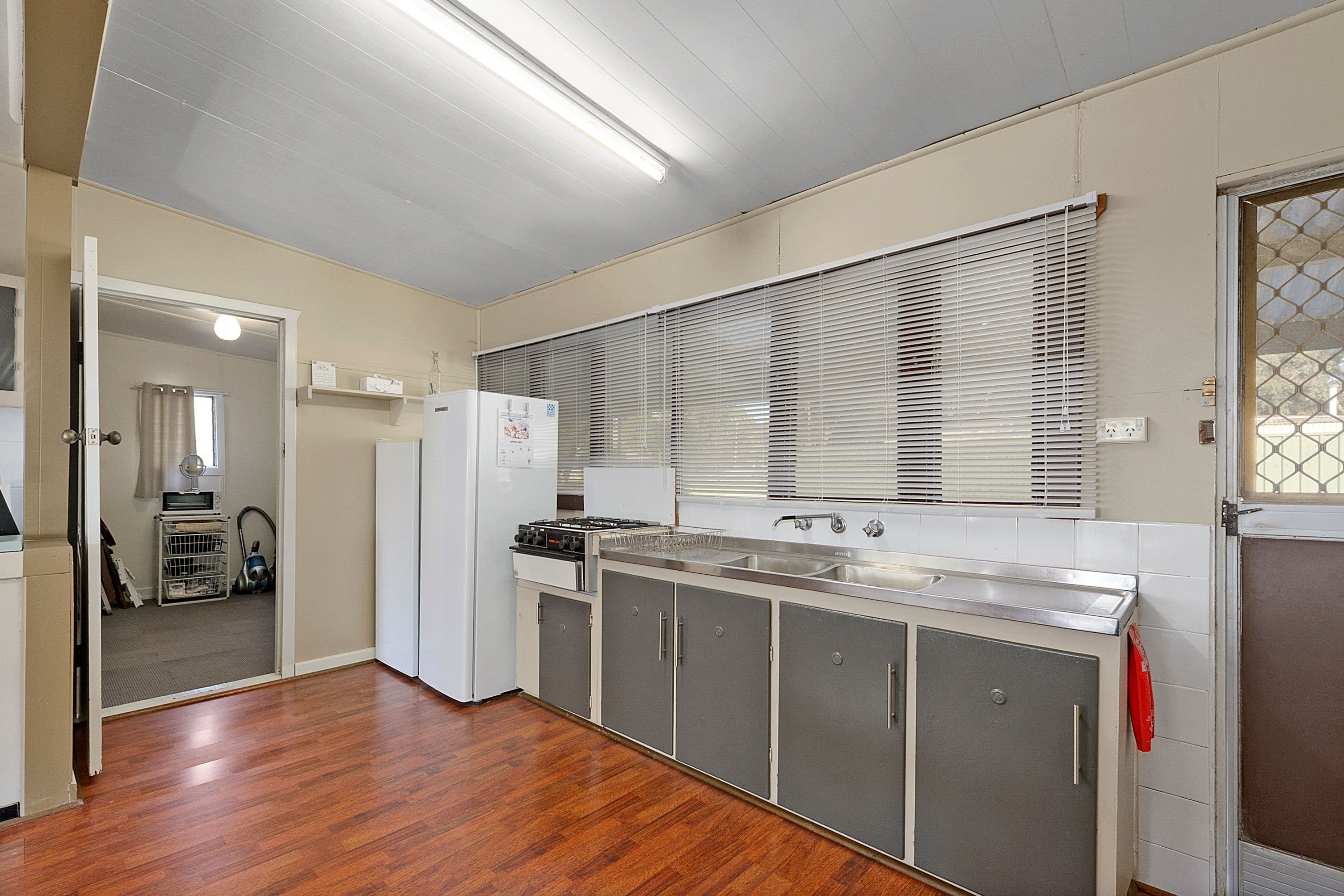 10 Second Street, Pine Point SA 5571, Pine Point - Thumbnail 8