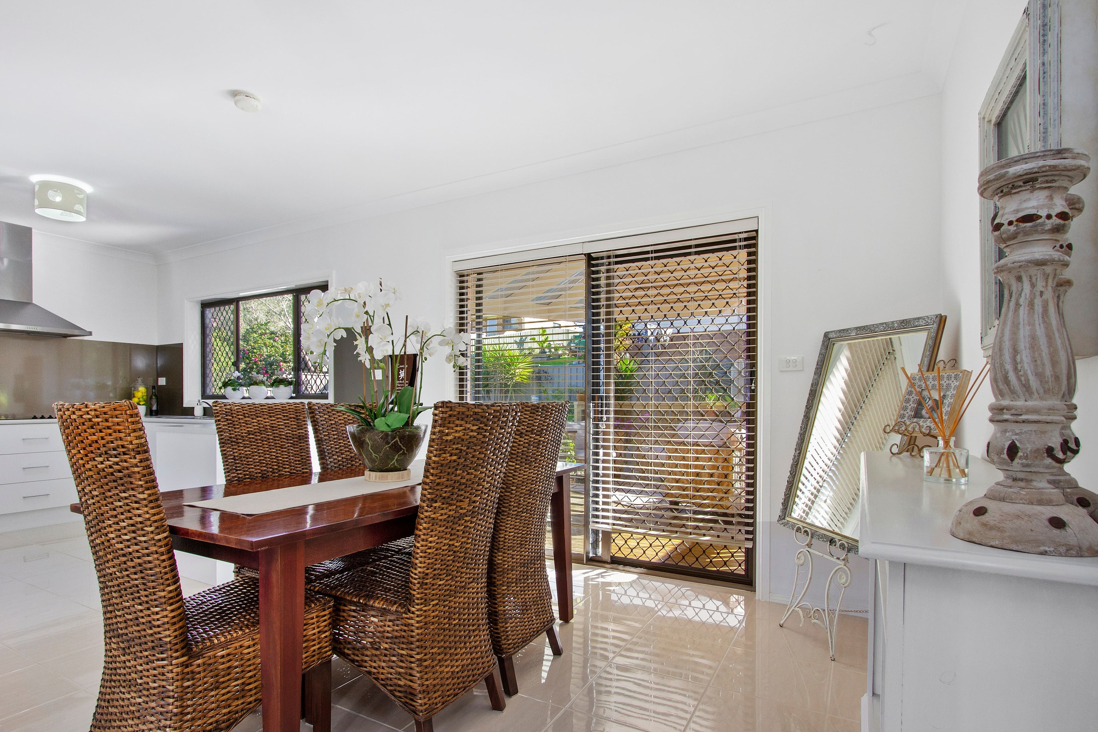 135 Country Club Drive, Catalina - Thumbnail 4