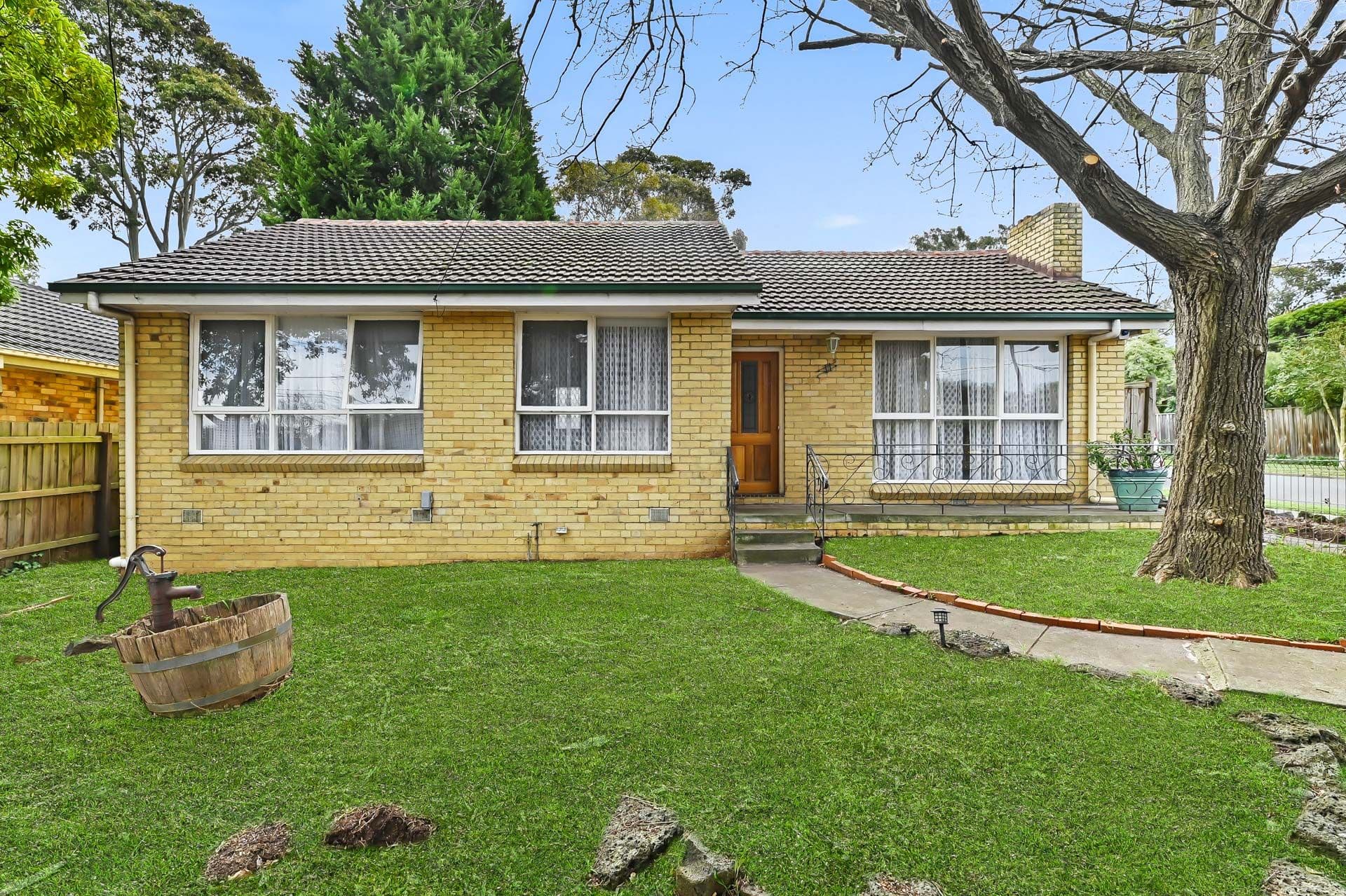 11 Henwood Street, Blackburn South VIC 3130, Blackburn South - Image 1