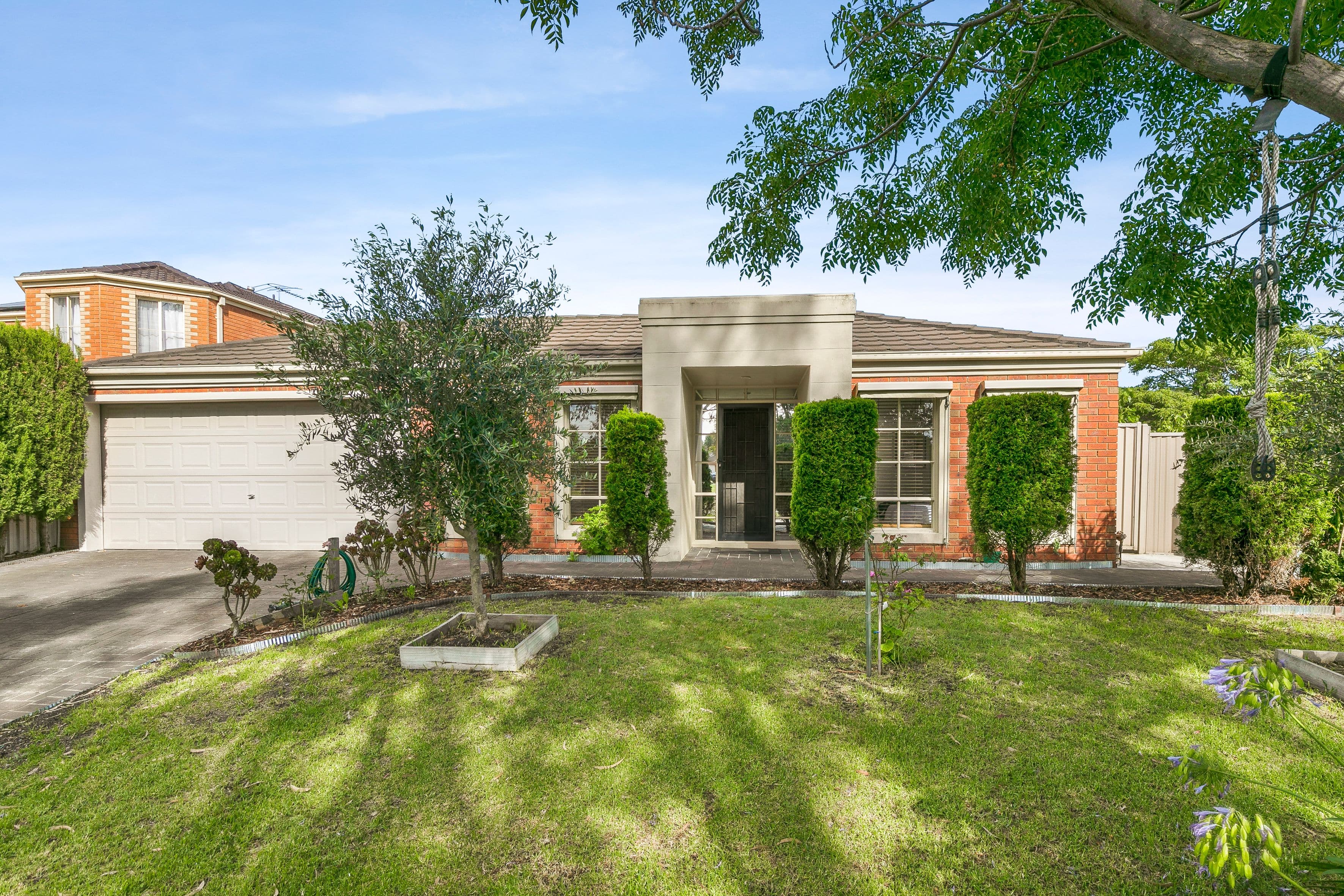 42 Paroo Avenue, Roxburgh Park VIC 3064, Roxburgh Park - Image 1