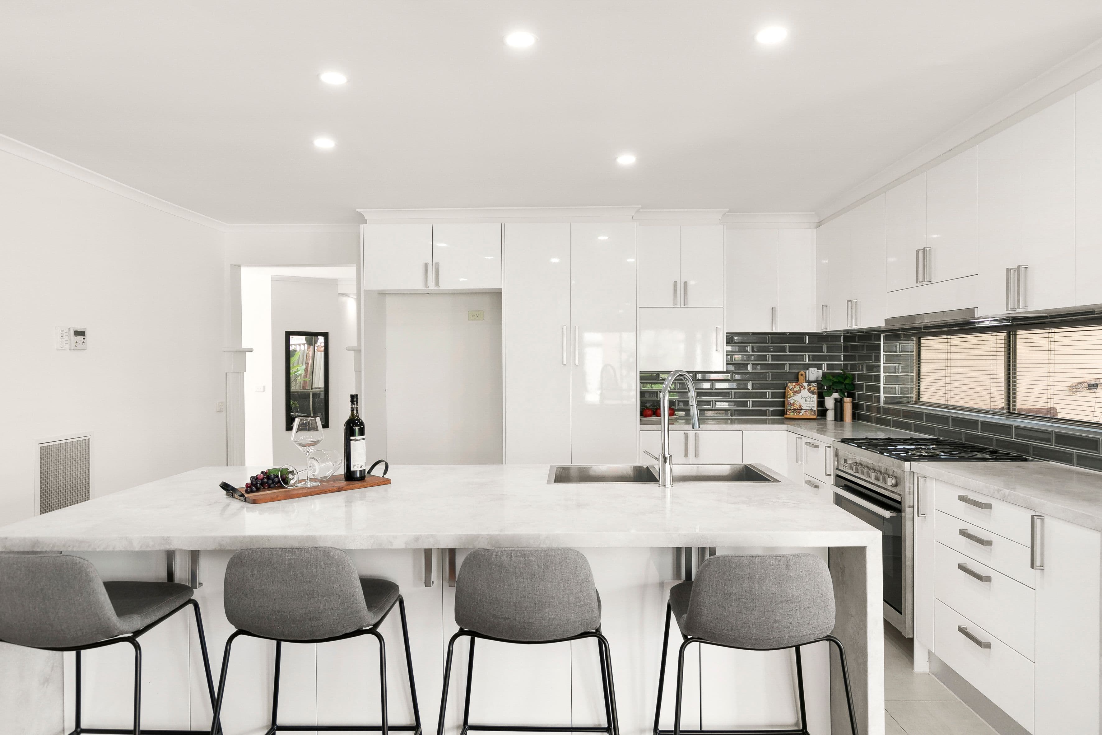 42 Paroo Avenue, Roxburgh Park VIC 3064, Roxburgh Park - Thumbnail 2