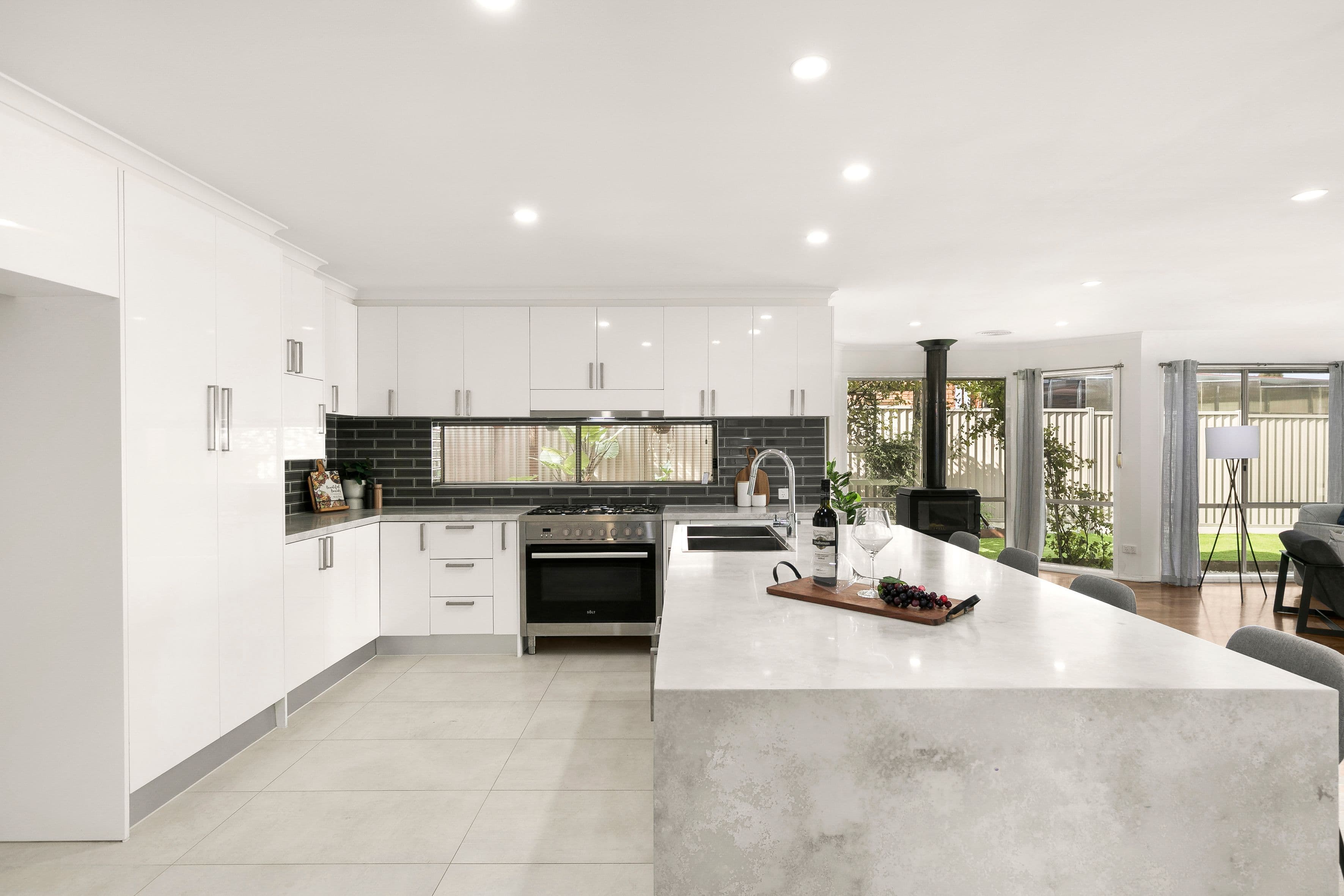 42 Paroo Avenue, Roxburgh Park VIC 3064, Roxburgh Park - Thumbnail 3