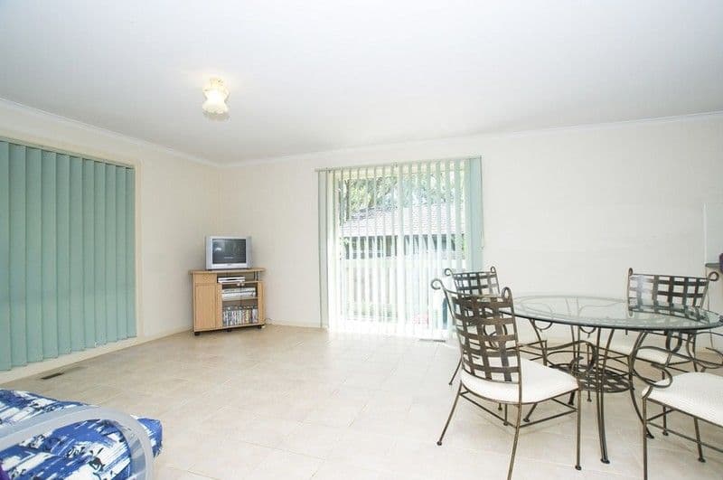 2, 11 WATTLE Road, BAYSWATER NORTH VIC 3153, Bayswater North - Thumbnail 4