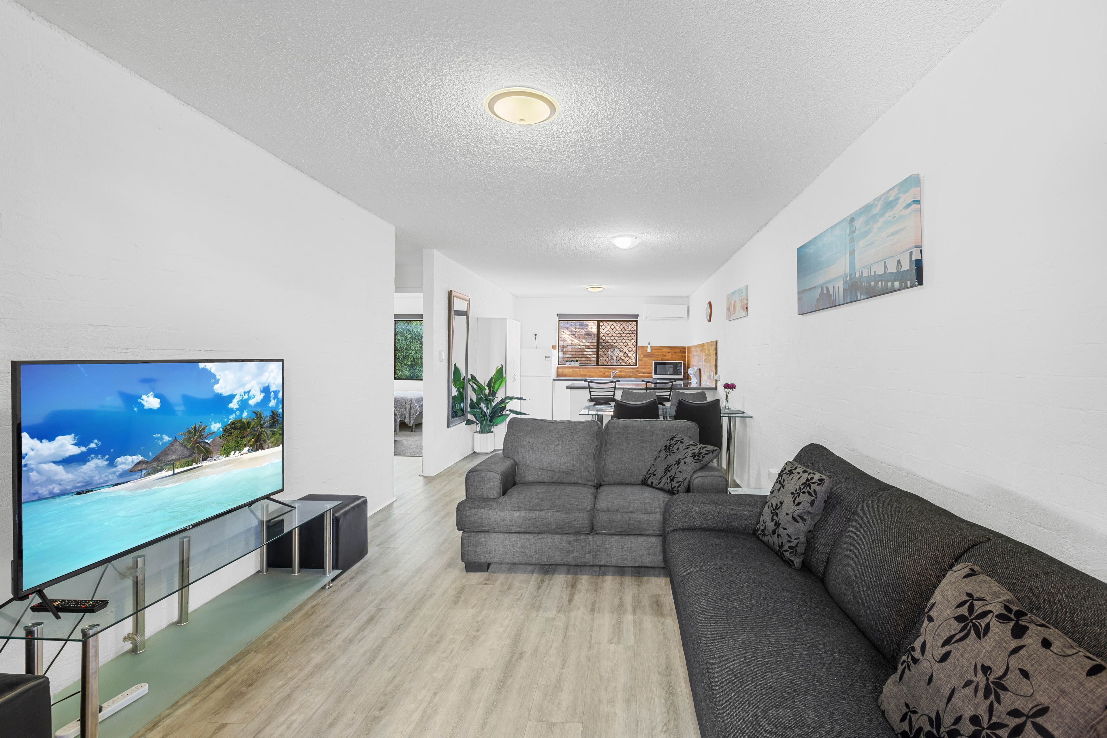 32 Goonawarra Drive, Mooloolaba QLD 4557, Mooloolaba - Thumbnail 2