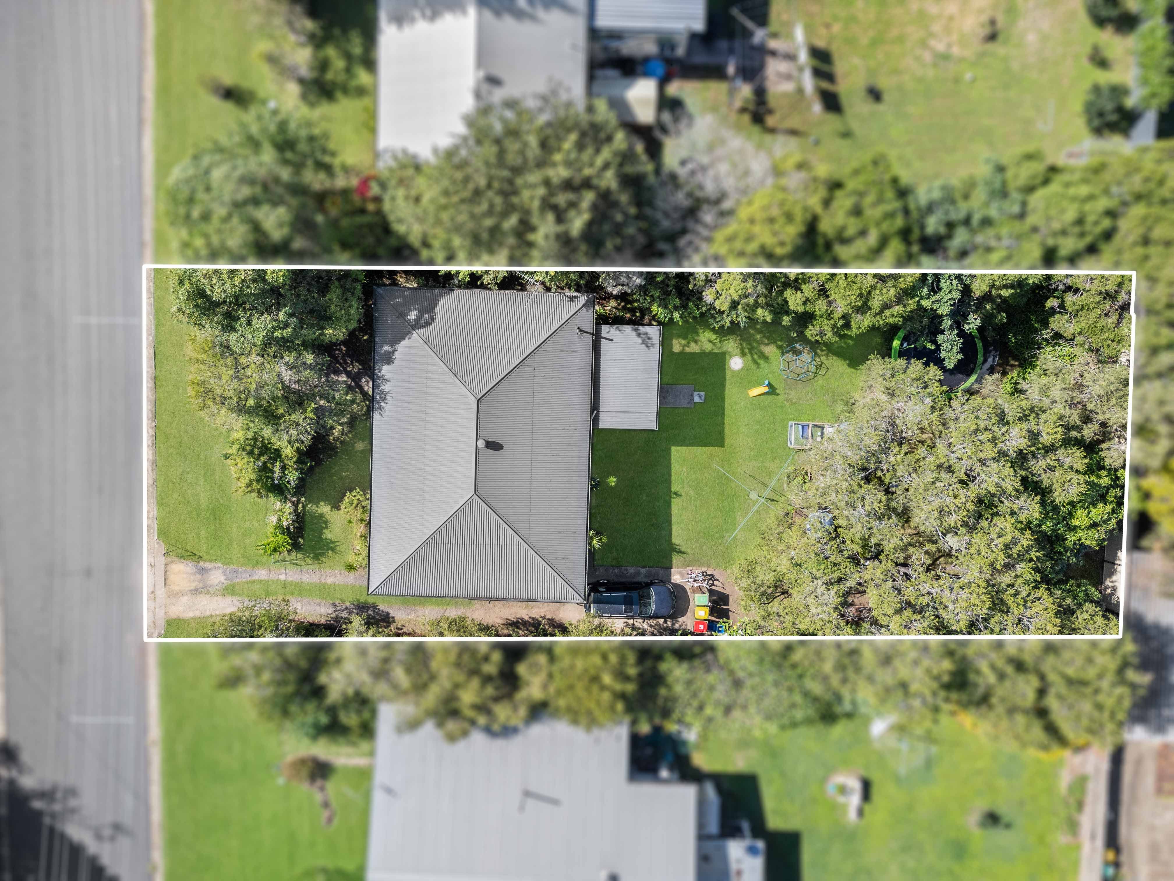 7 Trumpy Street, Silkstone QLD 4304, Silkstone - Thumbnail 2