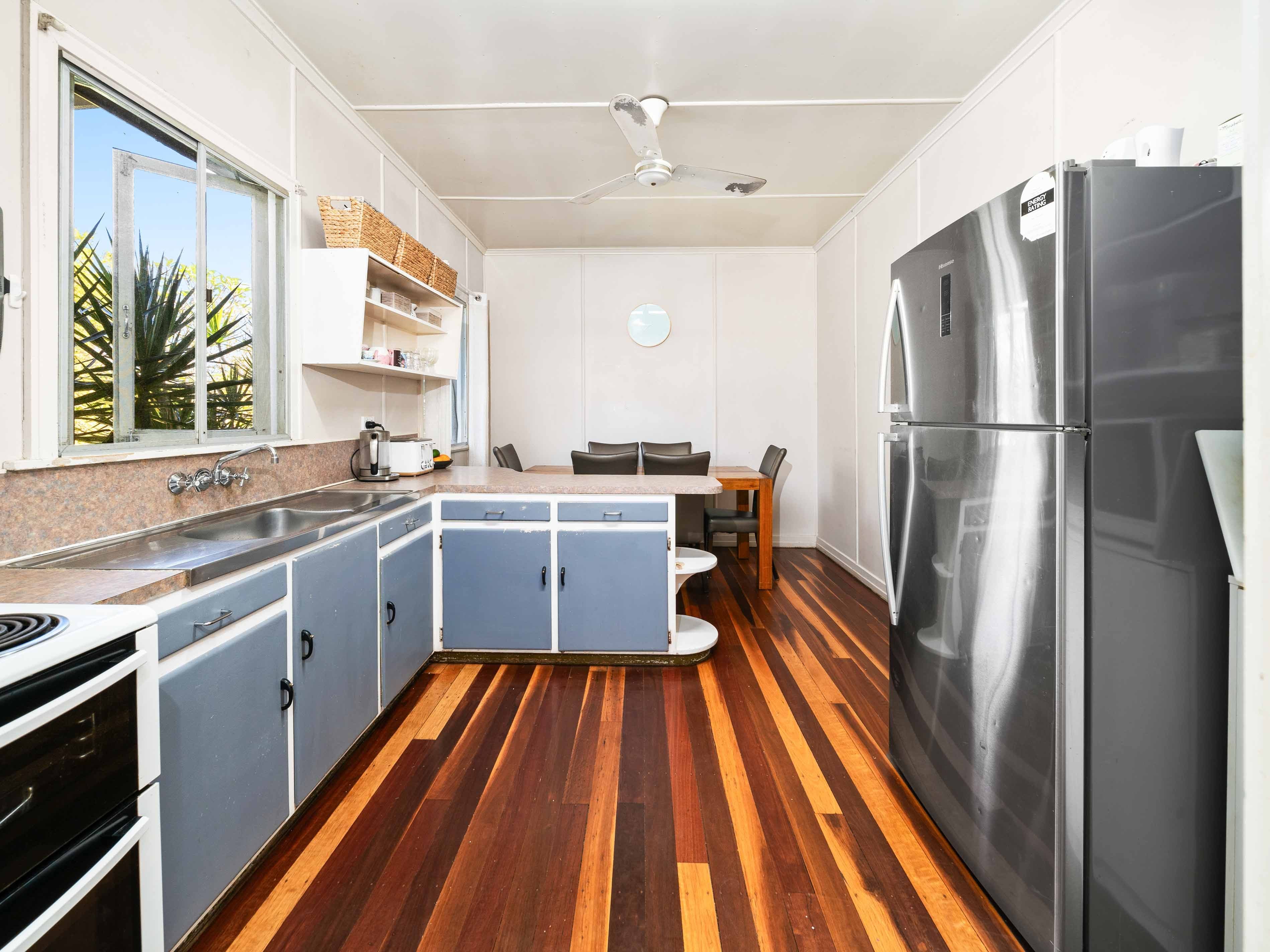 7 Trumpy Street, Silkstone QLD 4304, Silkstone - Thumbnail 5