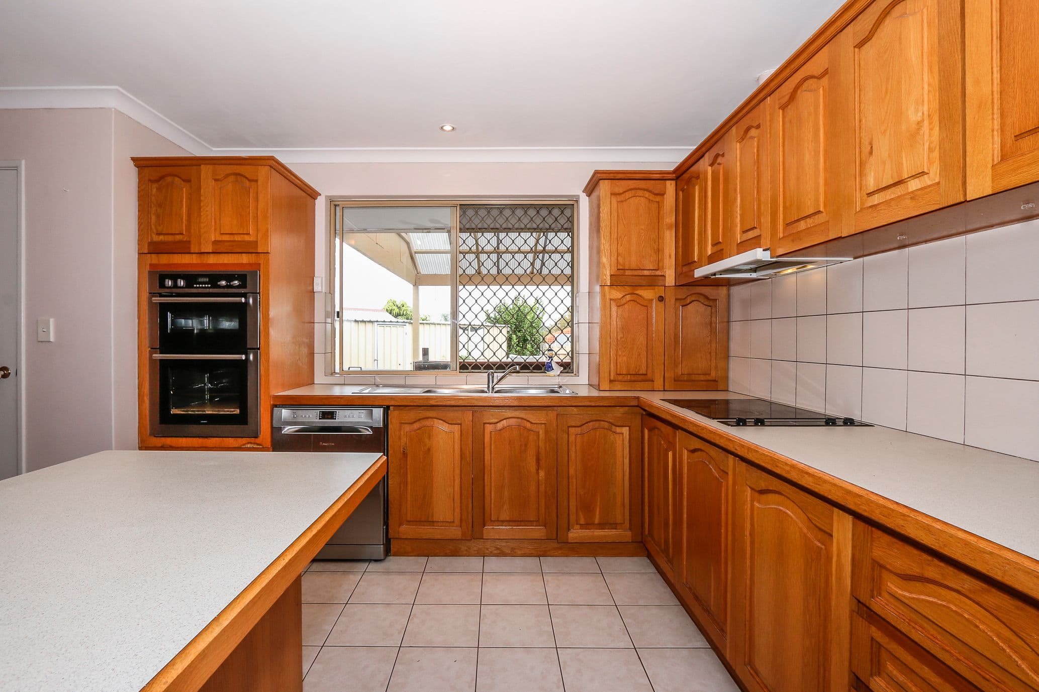 39 Rawlinna Heights, Ballajura WA 6066, Ballajura - Thumbnail 6