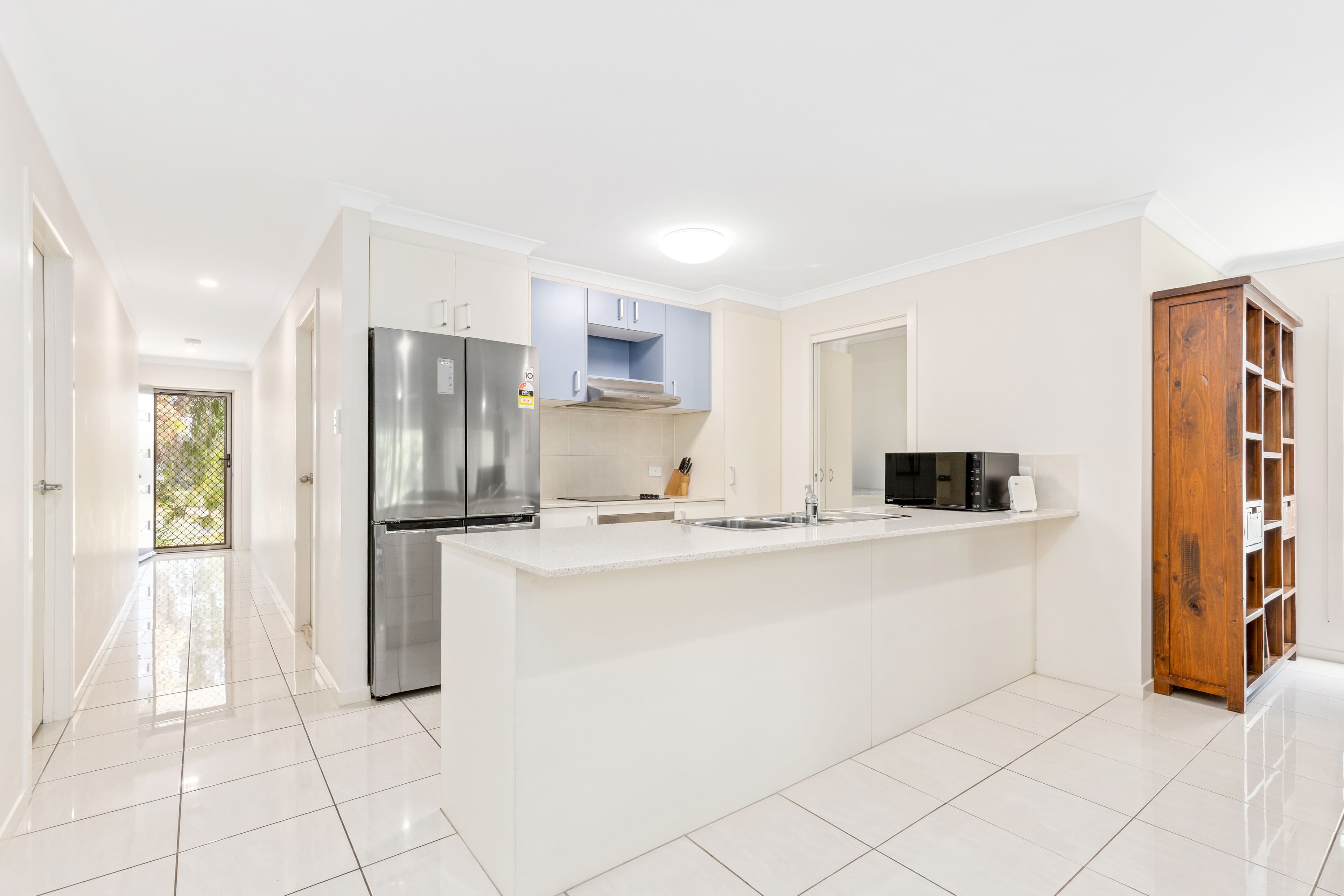 5 Onyx Street, Emerald QLD 4720, Emerald - Thumbnail 4
