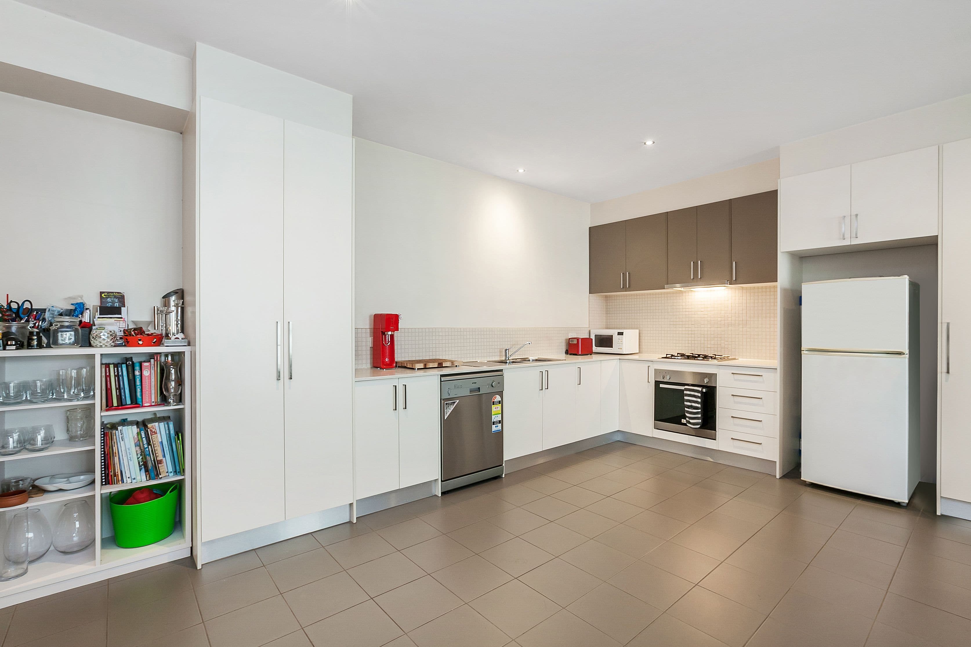 4 Austral Avenue, Preston VIC 3072, Preston - Thumbnail 4