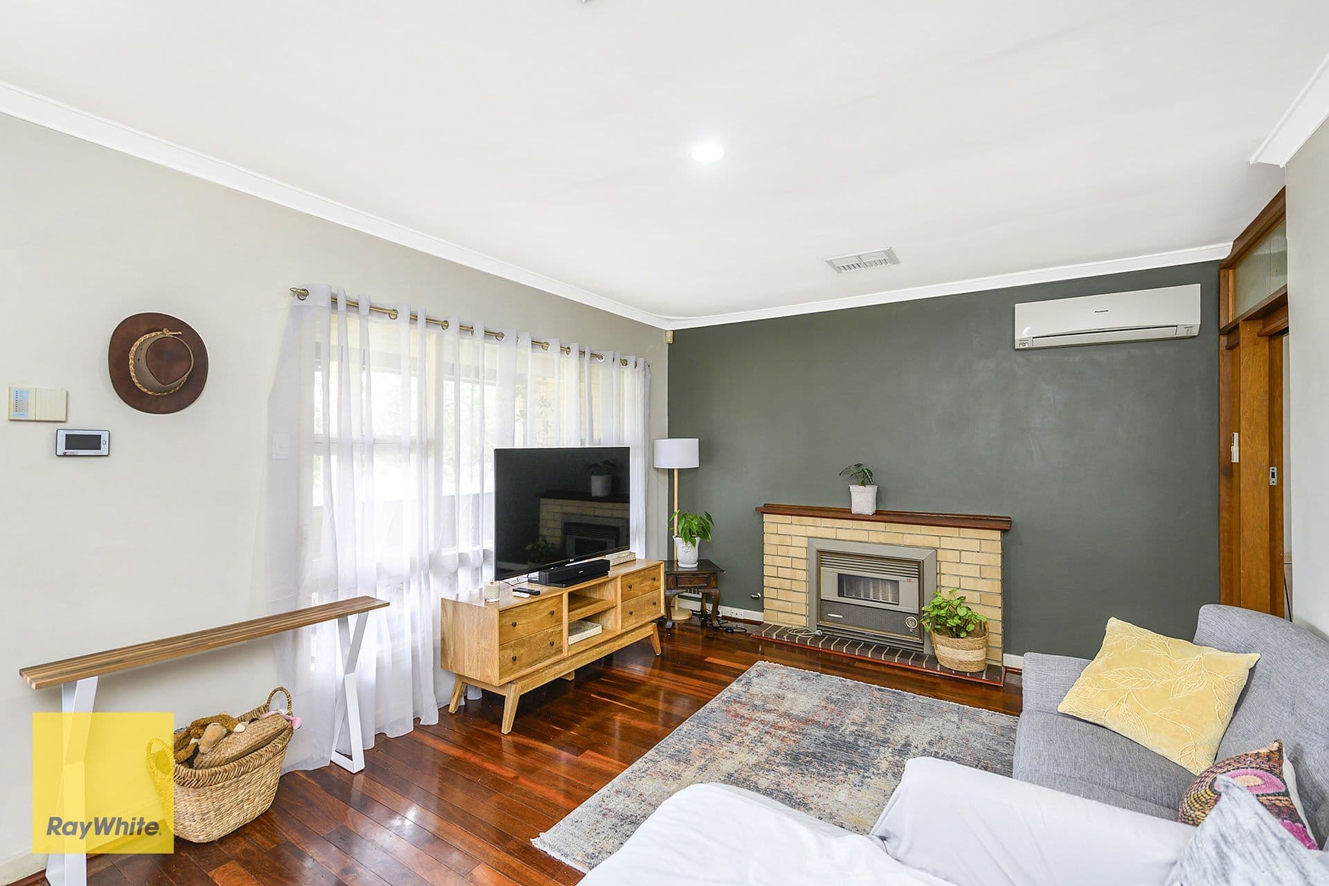 65 Cyril Road, High Wycombe WA 6057, High Wycombe - Thumbnail 5
