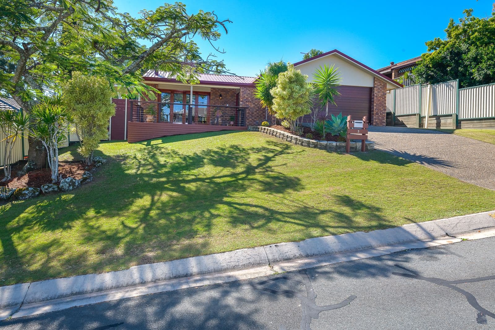 3 Stretton Drive, Helensvale QLD 4212, Helensvale - Thumbnail 2