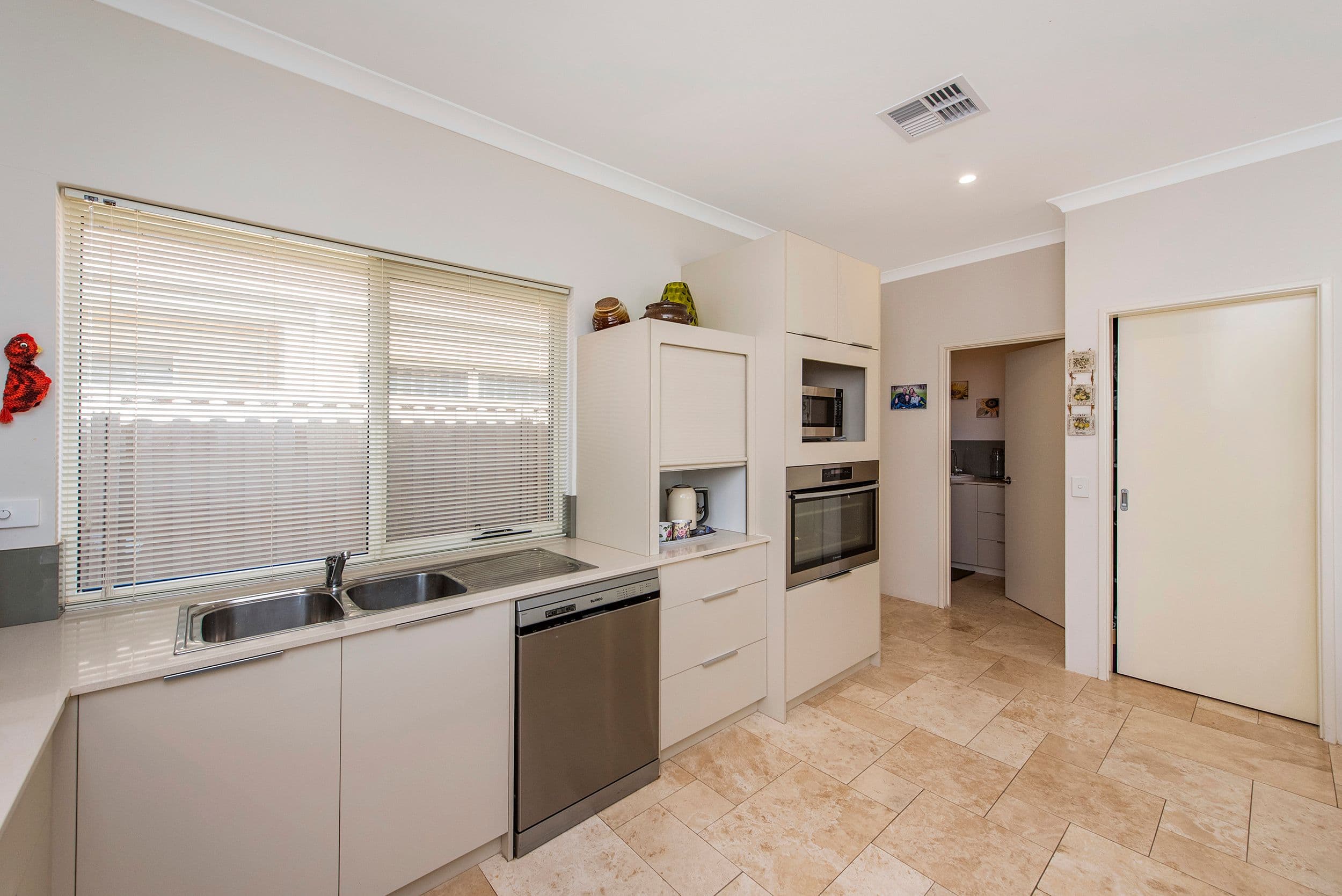 13 Canter Lane, Baldivis WA 6171, Baldivis - Thumbnail 8