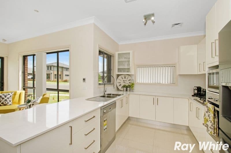 75 Riverbank Drive, The Ponds - Thumbnail 3