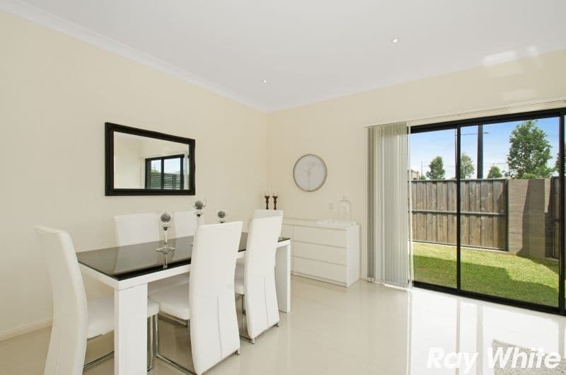 75 Riverbank Drive, The Ponds - Thumbnail 4