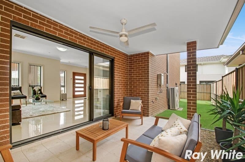 75 Riverbank Drive, The Ponds - Thumbnail 6