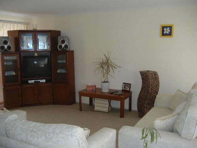 7 Roulstone Crescent, SANCTUARY POINT NSW 2540, Sanctuary Point - Thumbnail 7